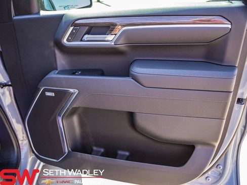 New 2025 Chevrolet Silverado 1500 RST AWD/4WD image 23