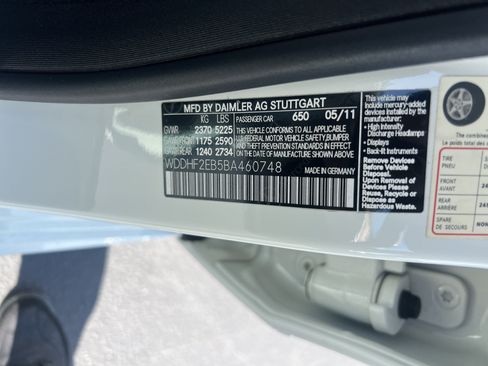 Used 2011 Mercedes-Benz E 350 BlueTEC Sedan image 37