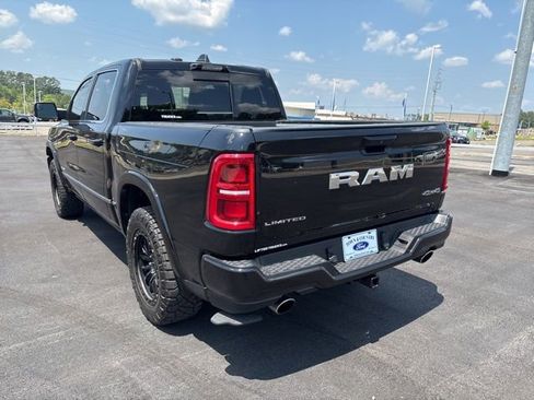 Used 2025 RAM 1500 Limited AWD/4WD image 5