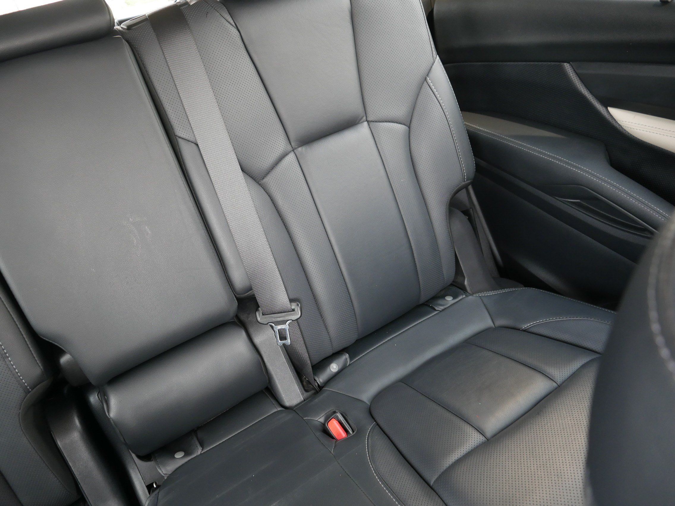 Used 2022 Subaru Ascent Limited AWD/4WD image 14