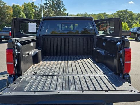 Used 2025 Toyota Tacoma SR5 image 13