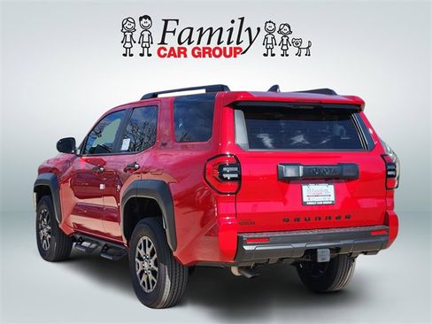 New 2026 Toyota 4Runner SR5 image 3