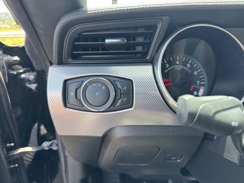 Used 2020 Ford Mustang GT w/ Equipment Group 301A RWD image 18