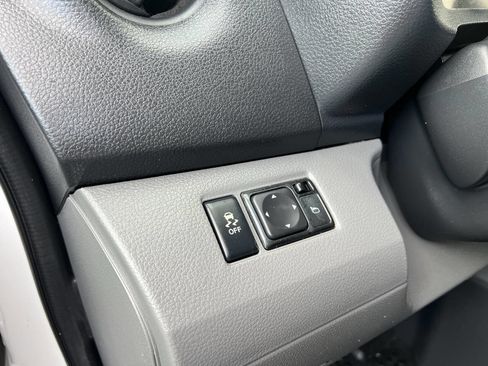 Used 2020 Nissan NV200 SV w/ Back Door Glass Package image 11