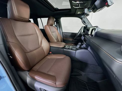 Used 2025 Toyota Land Cruiser w/ Premium Package image 15