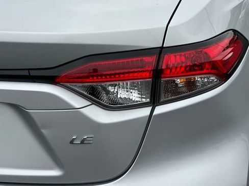 Certified 2024 Toyota Corolla LE FWD image 30