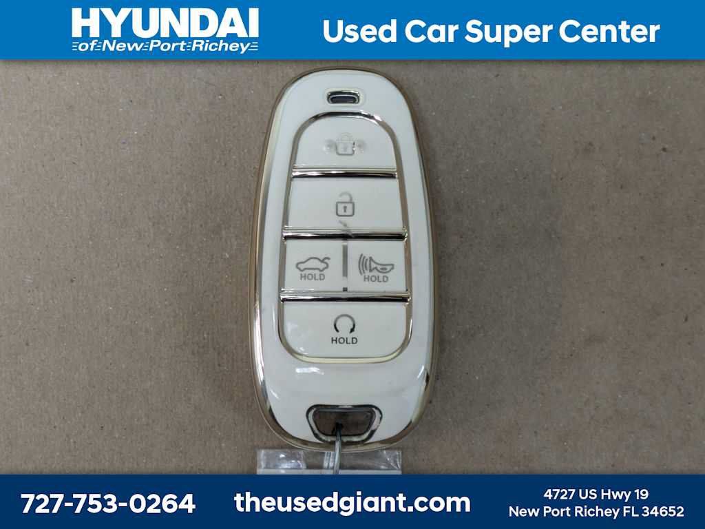 Certified 2023 Hyundai Santa Fe SEL FWD image 40