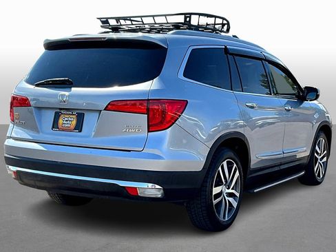 Used 2016 Honda Pilot Elite image 2