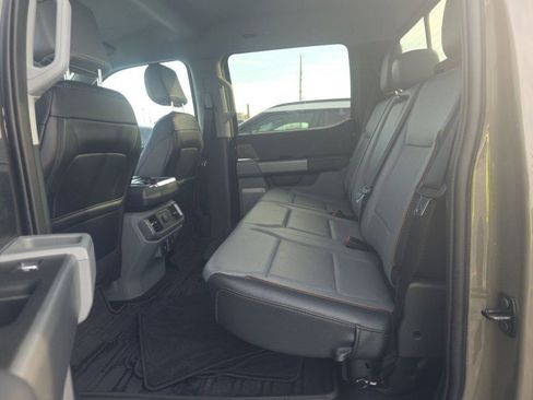 Used 2025 Ford F150 Lariat w/ Equipment Group 501A Mid image 6