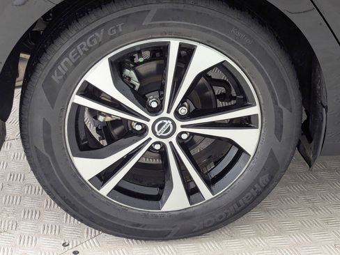 Used 2023 Nissan Sentra SV w/ All-Weather Package image 11