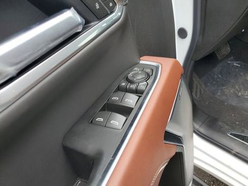 New 2026 GMC Sierra 3500 Denali Ultimate AWD/4WD image 19