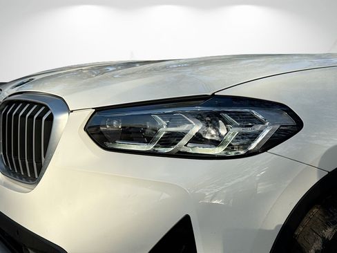 Used 2022 BMW X3 xDrive30i w/ Premium Package 2 image 9