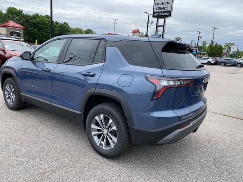 New 2026 Chevrolet Equinox LT w/ Convenience Package II AWD/4WD image 3