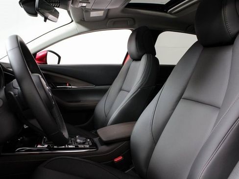 Used 2024 MAZDA CX-30 AWD 2.5 S w/ Premium Package image 13