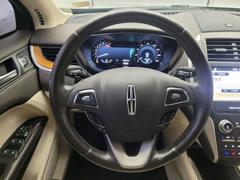 Used 2016 Lincoln MKC Reserve image 22
