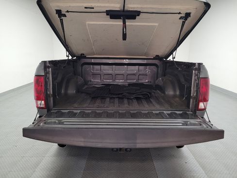Used 2013 RAM 1500 Big Horn image 29