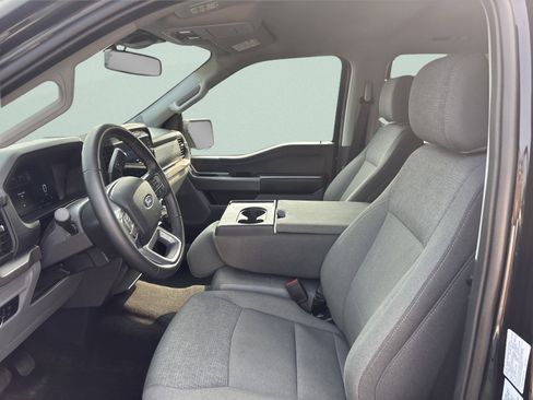 Used 2024 Ford F150 XLT image 11
