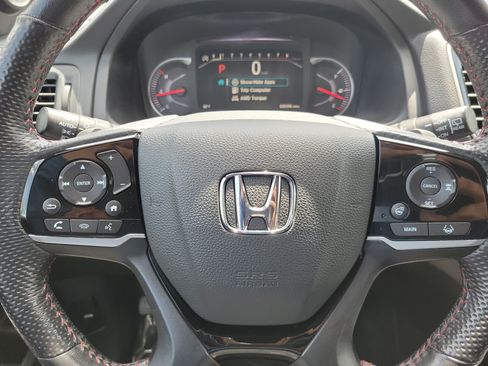 Certified 2024 Honda Passport Black Edition image 24