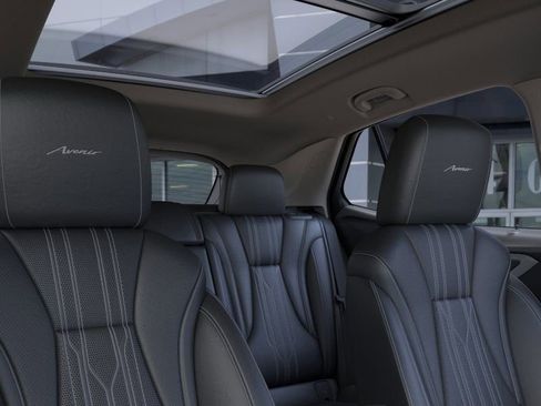 New 2025 Buick Envision Avenir image 32