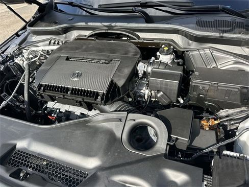 Used 2025 Acura MDX SH-AWD image 30