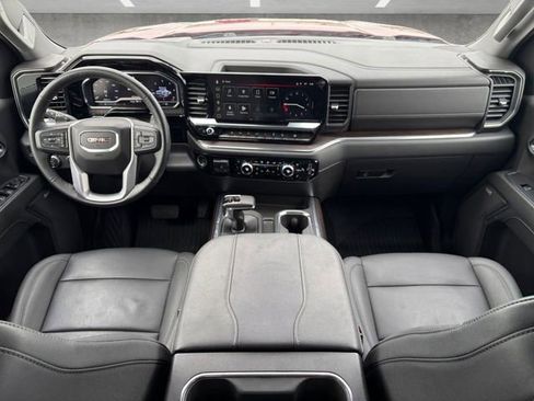Certified 2024 GMC Sierra 1500 SLT image 25