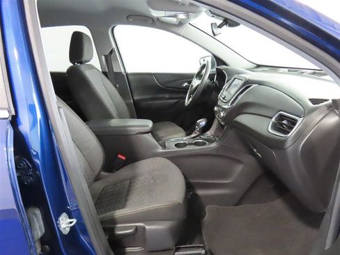 Used 2022 Chevrolet Equinox LT AWD/4WD image 30