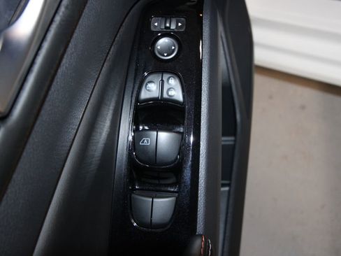 Used 2024 Nissan Altima 2.5 SR w/ SR Premium Package image 6