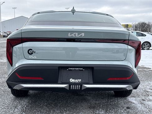 New 2025 Kia K4 LXS image 7