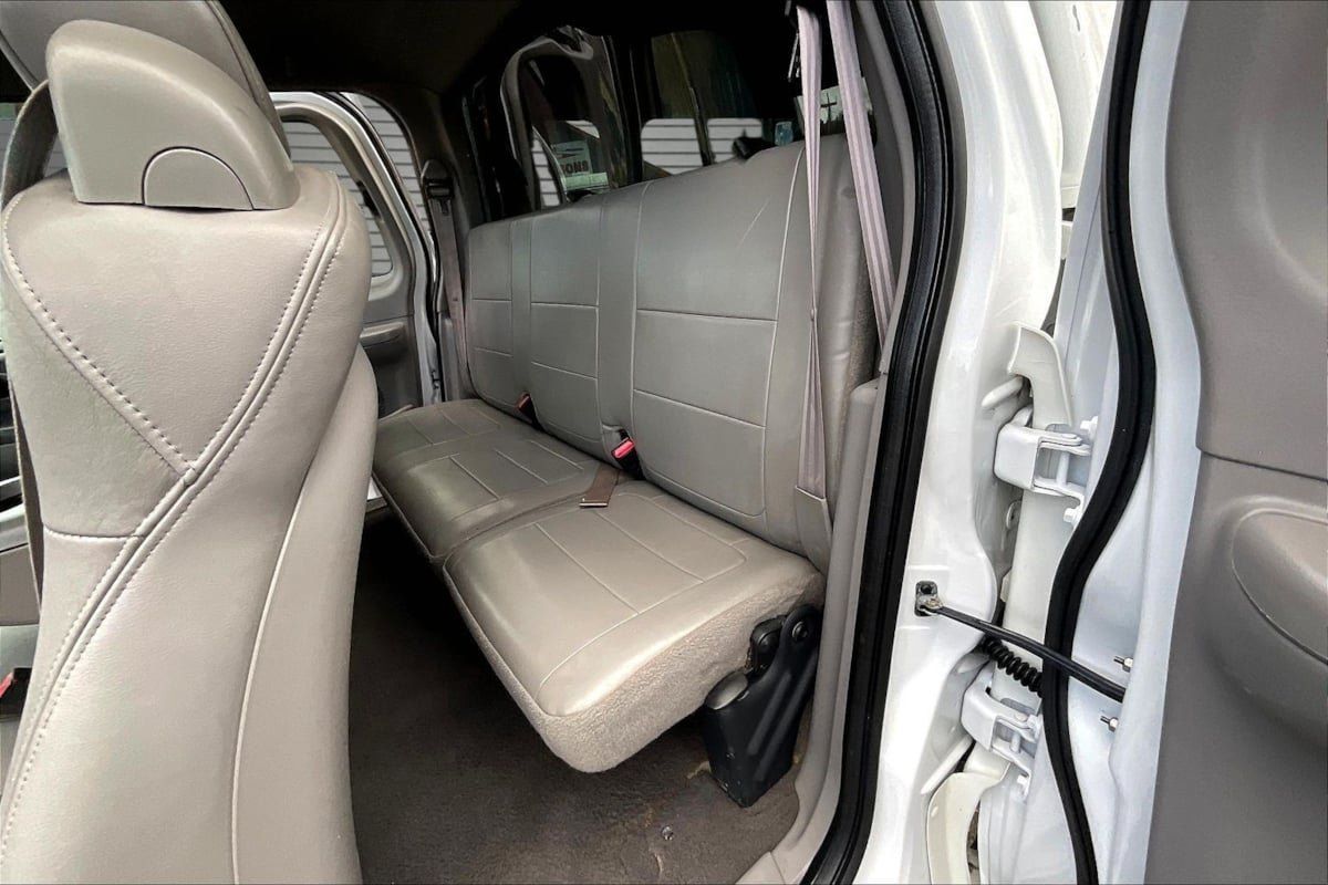 Used 2001 Ford F150 XL AWD/4WD image 19