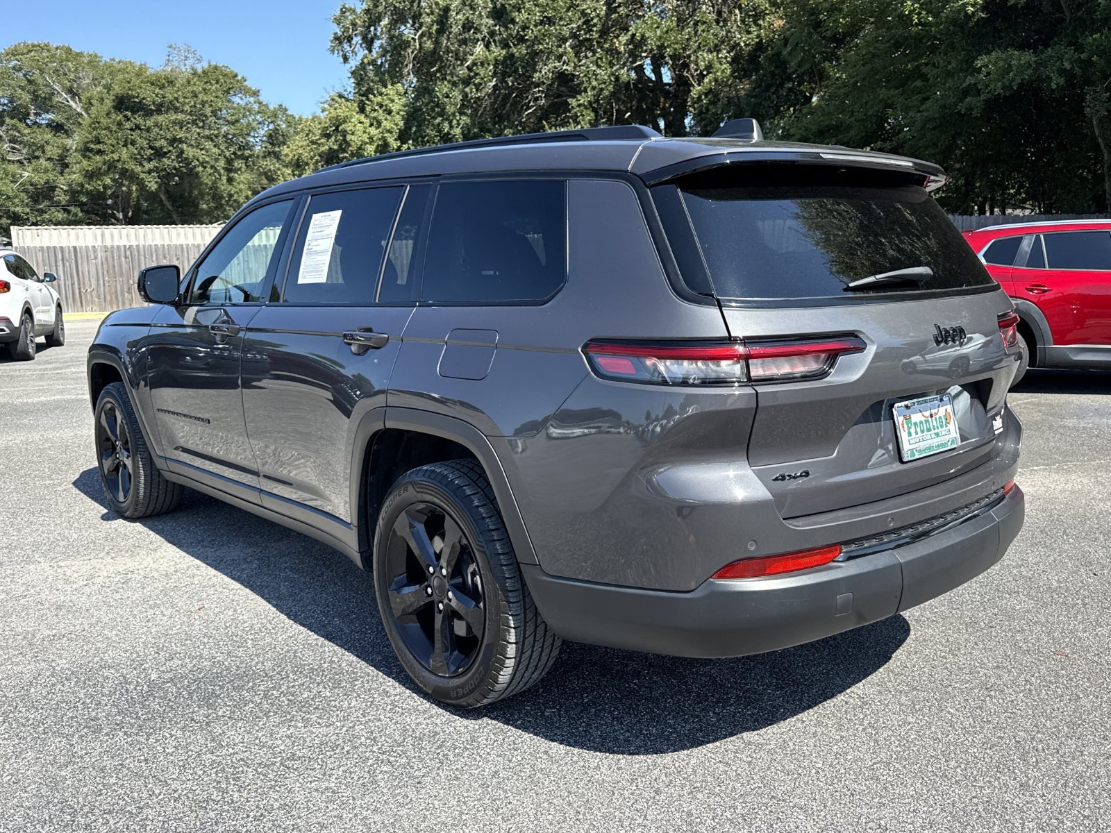 Used 2024 Jeep Grand Cherokee L Laredo AWD/4WD image 3