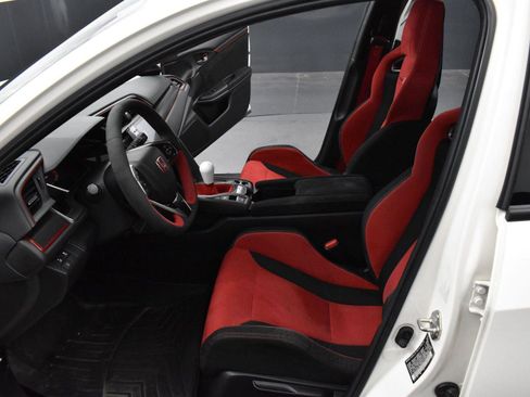 Used 2021 Honda Civic Type R image 11