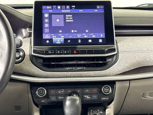 Used 2022 Jeep Compass Latitude w/ Convenience Group AWD/4WD image 13