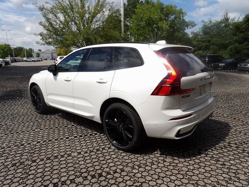 New 2026 Volvo XC60 B5 Ultra w/ Climate Package image 7