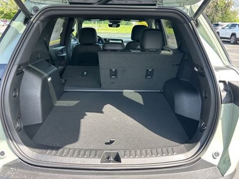 New 2026 Chevrolet Equinox LT w/ Convenience Package II image 30