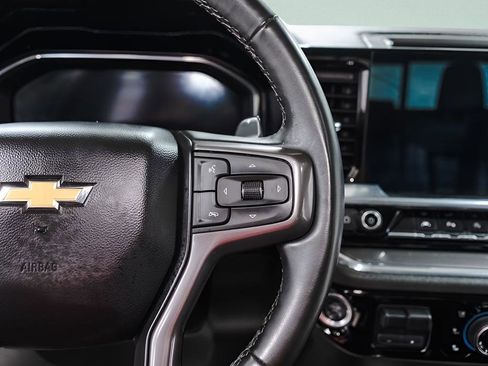 Used 2024 Chevrolet Silverado 1500 High Country w/ High Country Premium Package AWD/4WD image 11
