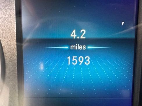 Used 2023 Mercedes-Benz Sprinter 2500 w/ Acoustic Package image 4