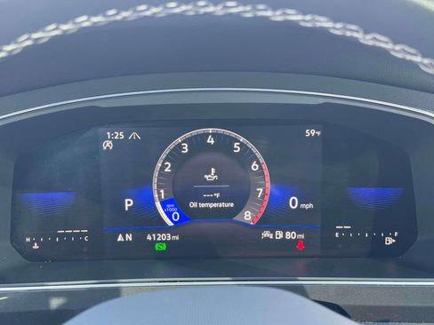 Used 2023 Volkswagen Tiguan SE image 26