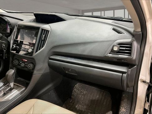 Used 2022 Subaru Impreza 2.0i Premium AWD/4WD image 18