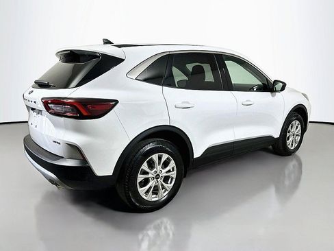 Used 2023 Ford Escape Active AWD/4WD image 7