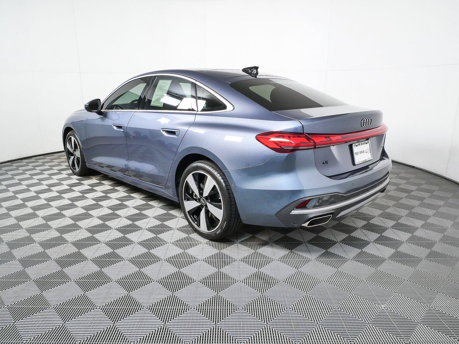 Used 2025 Audi A5 Prestige w/ 19" Wheel Package AWD/4WD image 31