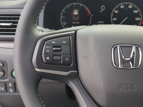 New 2026 Honda Ridgeline RTL image 23