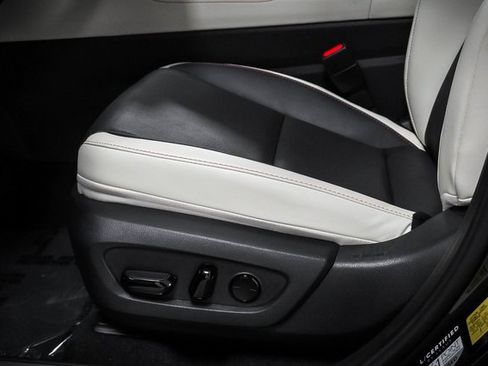 Certified 2023 Lexus NX 250 FWD w/ Premium Package image 11