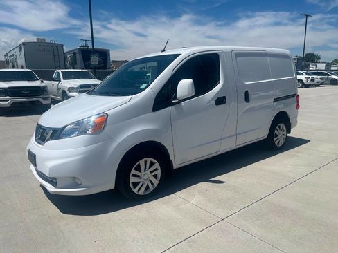 Used 2018 Nissan NV200 SV w/ Navigation Package image 1