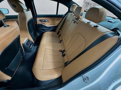 Certified 2022 BMW 330i xDrive Sedan image 24