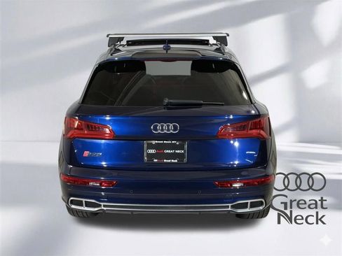 Used 2018 Audi SQ5 Premium Plus w/ Navigation Package image 21