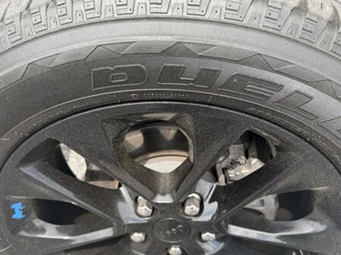 Used 2023 Jeep Wrangler Unlimited Sahara AWD/4WD image 11
