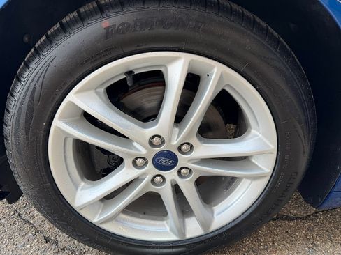Used 2018 Ford Fusion S FWD image 34