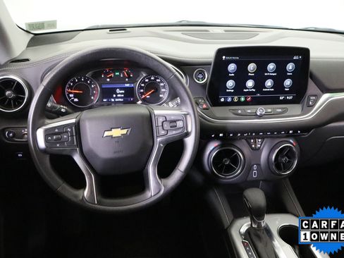 Used 2025 Chevrolet Blazer LT FWD image 17