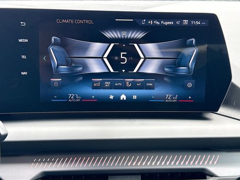 New 2026 BMW 228i xDrive w/ Technology Package AWD/4WD image 33
