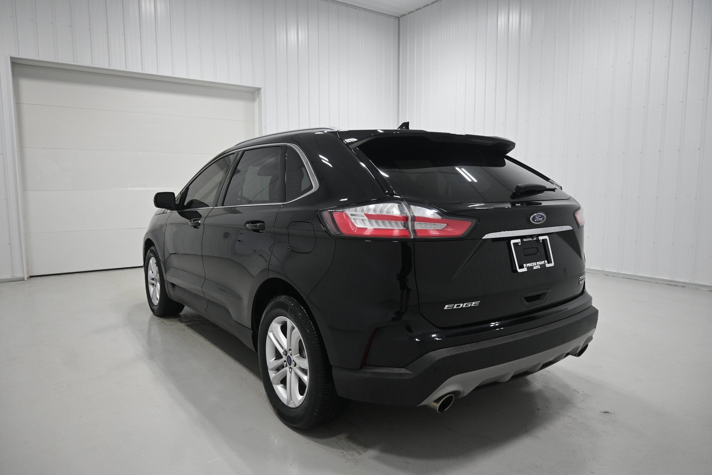 Used 2020 Ford Edge SEL w/ Convenience Package AWD/4WD image 30